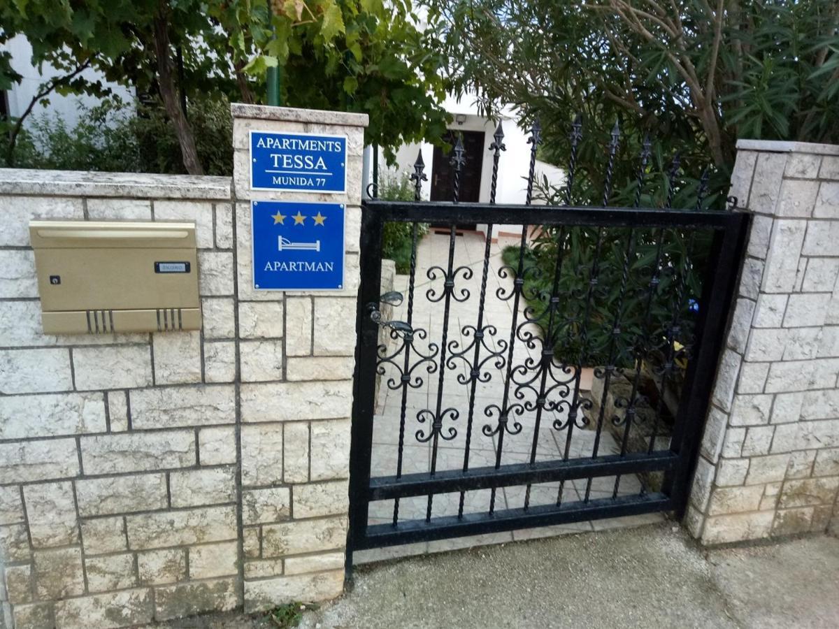 Apartments Tessa 77 Μεντουλίν Εξωτερικό φωτογραφία