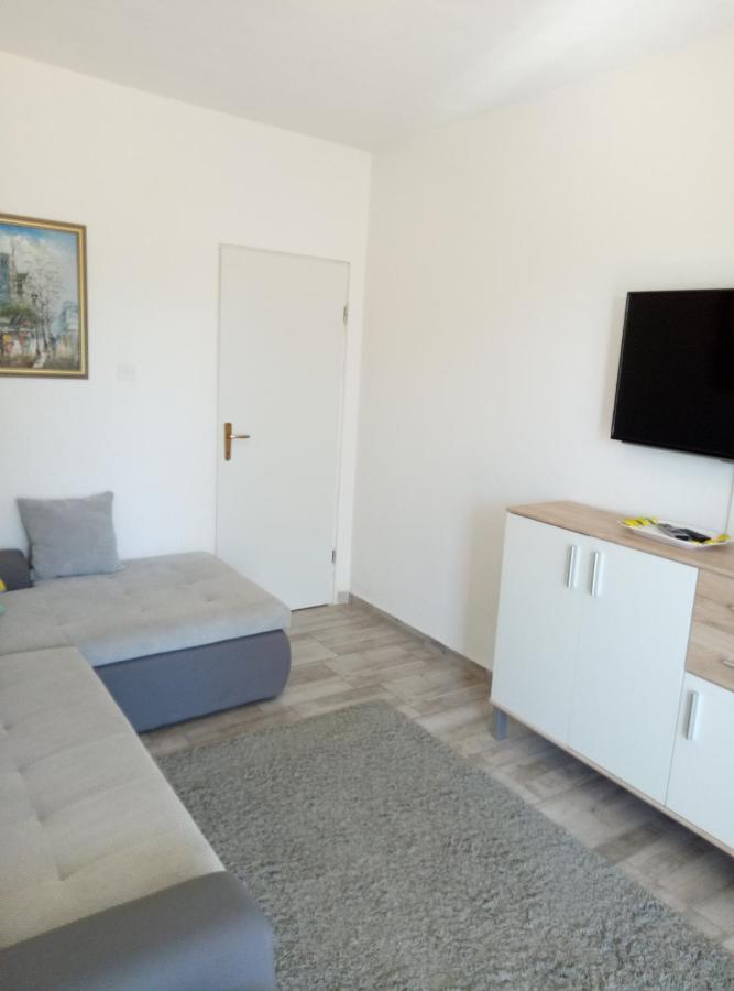 Apartments Tessa 77 Μεντουλίν Εξωτερικό φωτογραφία