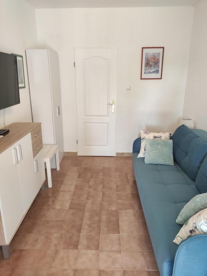 Apartments Tessa 77 Μεντουλίν Εξωτερικό φωτογραφία